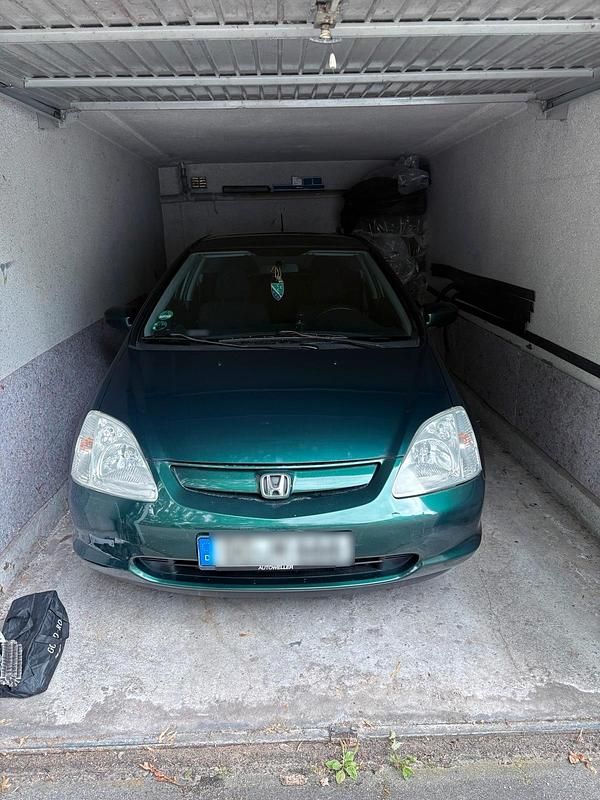 Grün Gebraucht 2003 Honda Civic Kleinwagen | 2.200 € (Fairer Preis) - Bild 1/4