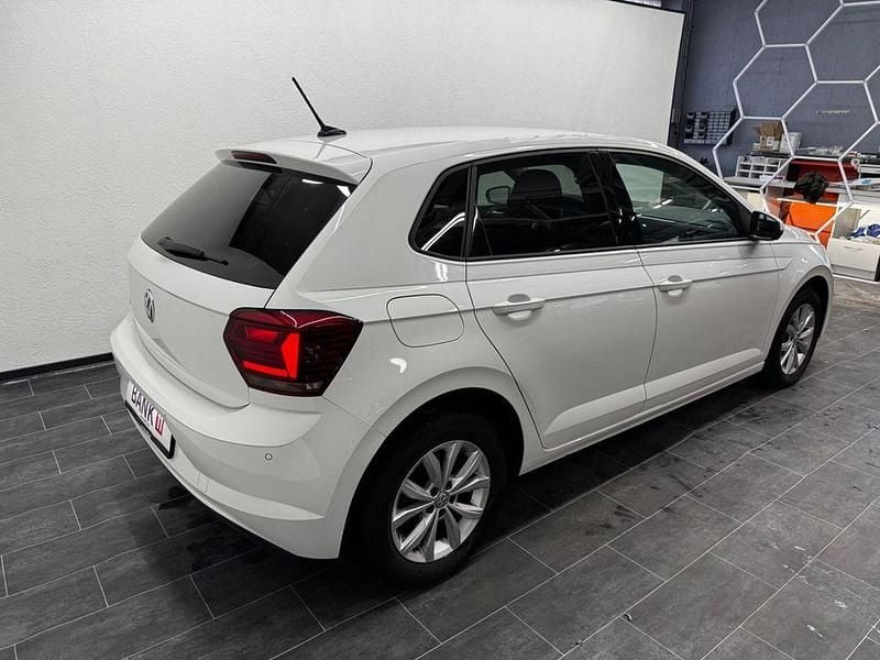 Gebraucht VW Polo Highline 116 PS (85 kW) 2018 Weiß Kleinwagen