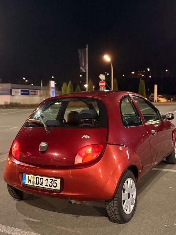 Gebraucht Ford Ka 60 PS (44 kW) 2003 Rot Kleinwagen