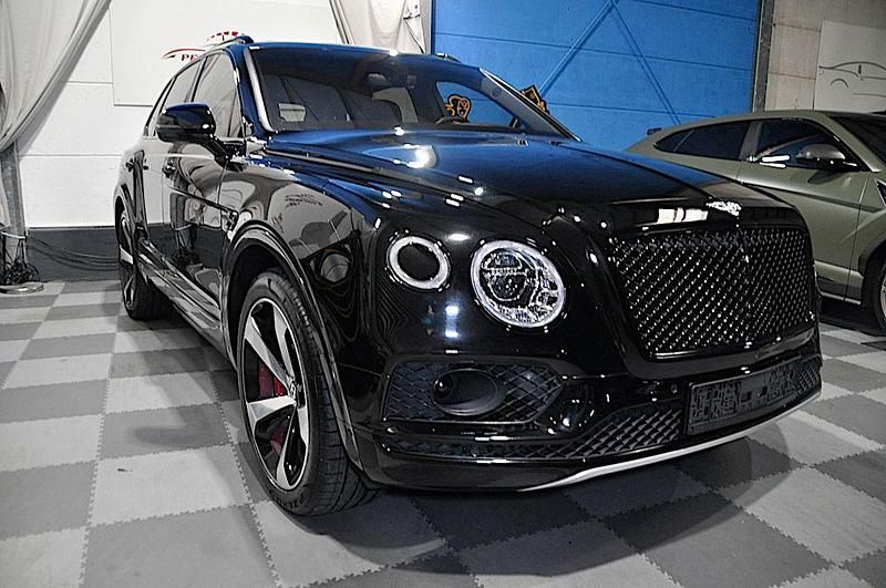 Gebraucht Bentley Bentayga Mulliner 549 PS (403 kW) 2018 Schwarz SUV