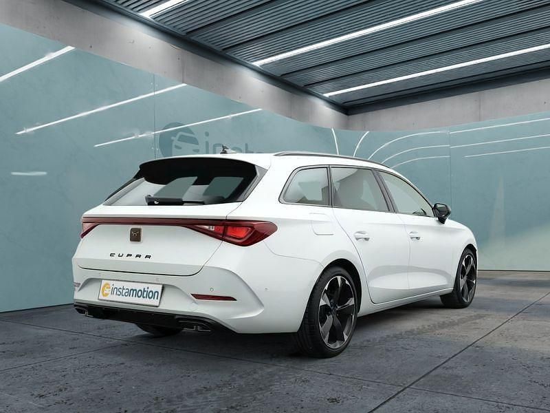 Weiß Gebraucht 2024 Cupra Leon Kombi | 26.999 € (Fairer Preis) - Bild 1/4