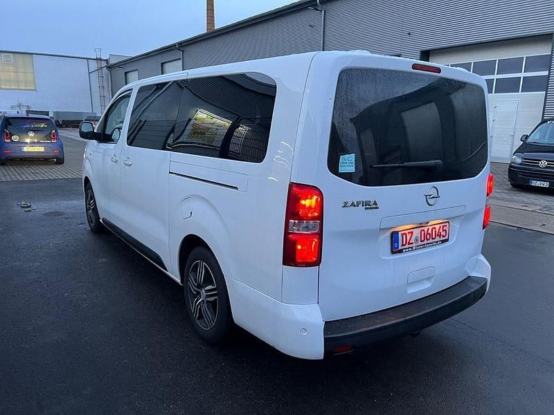 Gebraucht Opel Zafira Life 177 PS (130 kW) 2023 Weiß Van / Kleinbus