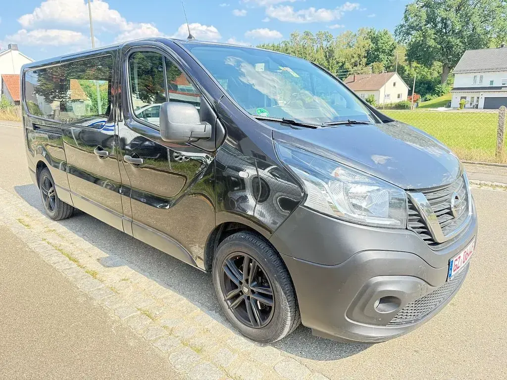 Gebraucht Nissan NV300 Comfort 145 PS (106 kW) 2019 Schwarz Van