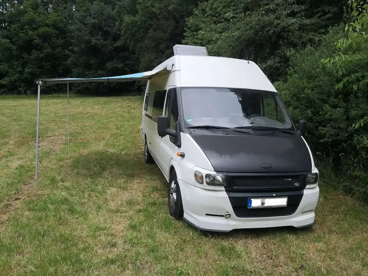 Gebraucht Ford Transit 137 PS (100 kW) 2005 Weiß Pickup