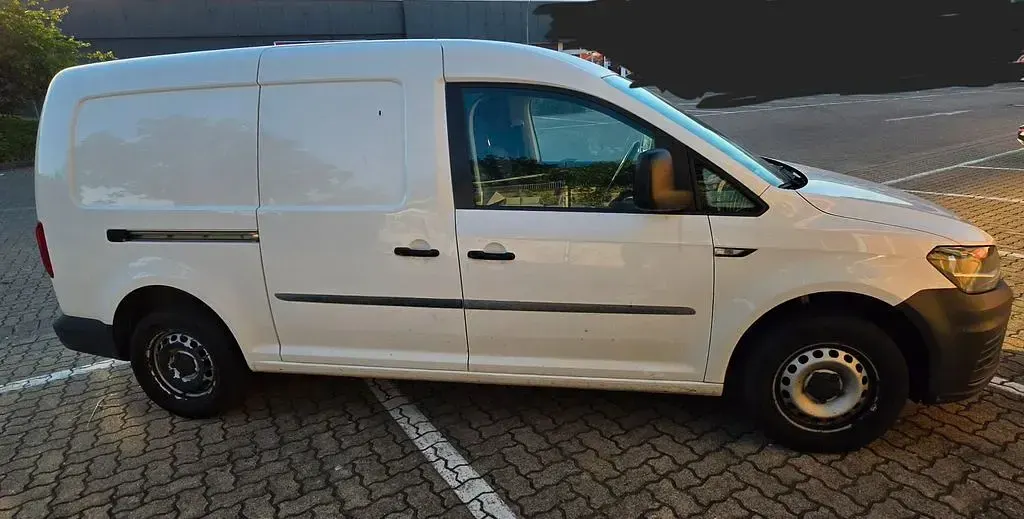 Gebraucht VW Caddy Maxi 102 PS (75 kW) 2019 Weiß Van / Kleinbus