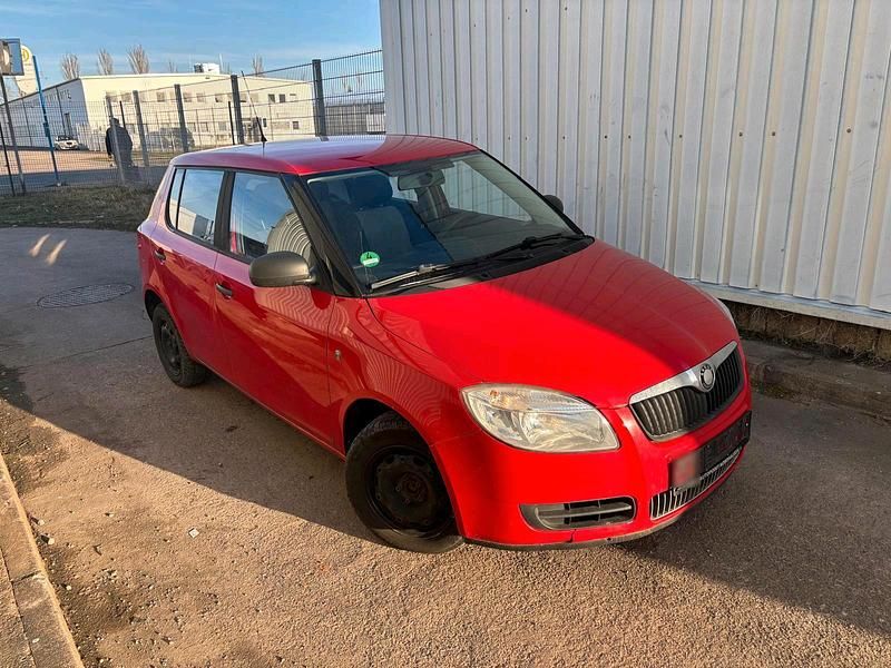 Gebraucht Skoda Fabia 60 PS (44 kW) 2009 Rot Limousine