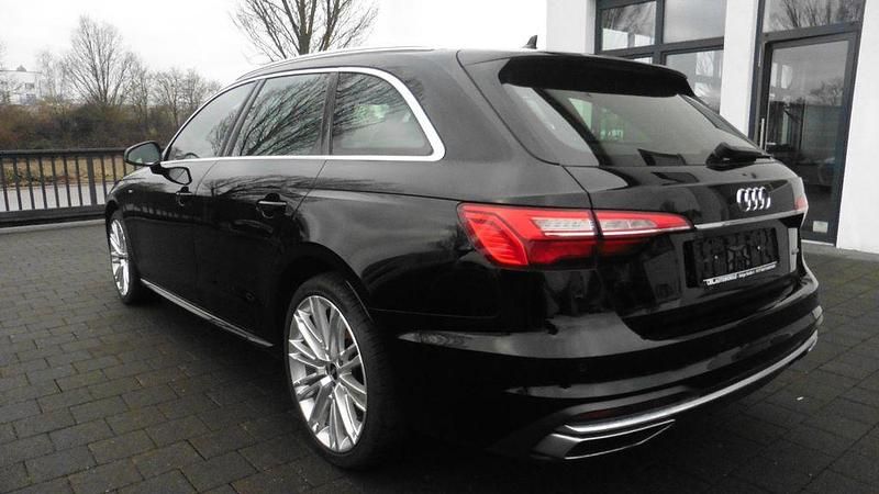 Gebraucht Audi A4 S-Line 204 PS (150 kW) 2021 Schwarz Kombi