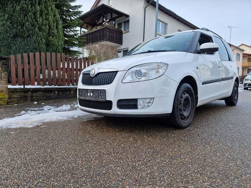 Gebraucht Skoda Roomster 105 PS (77 kW) 2008 Weiß Van / Kleinbus