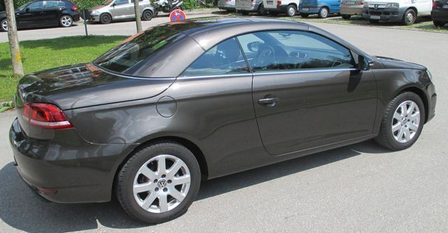 Gebraucht VW Eos 190 PS (139 kW) 2011 Braun metallic Cabrio