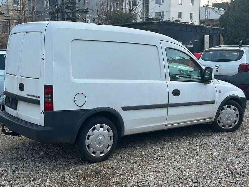Gebraucht Opel Combo 101 PS (74 kW) 2006 Van / Kleinbus