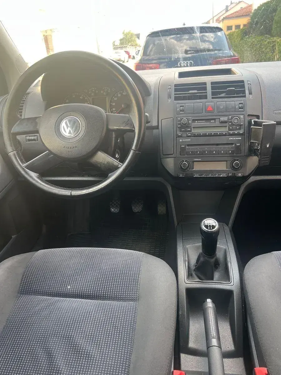 Gebraucht VW Polo 75 PS (55 kW) 2004 Silber Kleinwagen