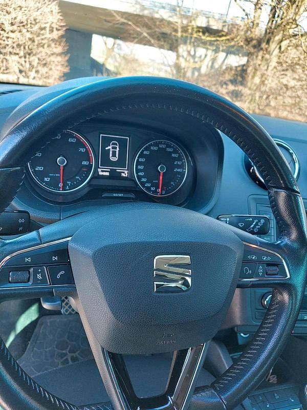 Gebraucht Seat Ibiza 75 PS (55 kW) 2016 Schwarz Kleinwagen