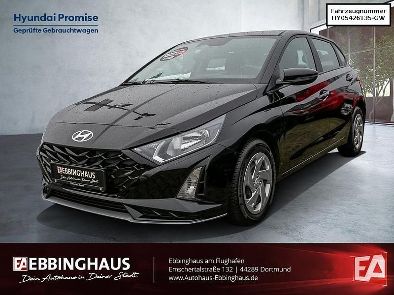 Gebraucht Hyundai i20 Select 101 PS (74 kW) 2024 Schwarz Kleinwagen