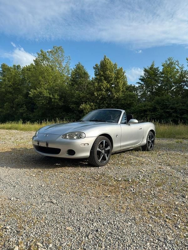 Silber Gebraucht 2002 Mazda MX5 Cabrio | 3.480 € (Superpreis) - Bild 1/4