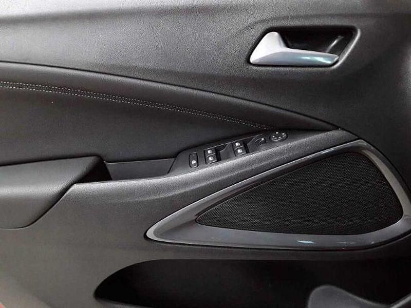 Gebraucht Opel Crossland X 131 PS (96 kW) 2024 Rot SUV