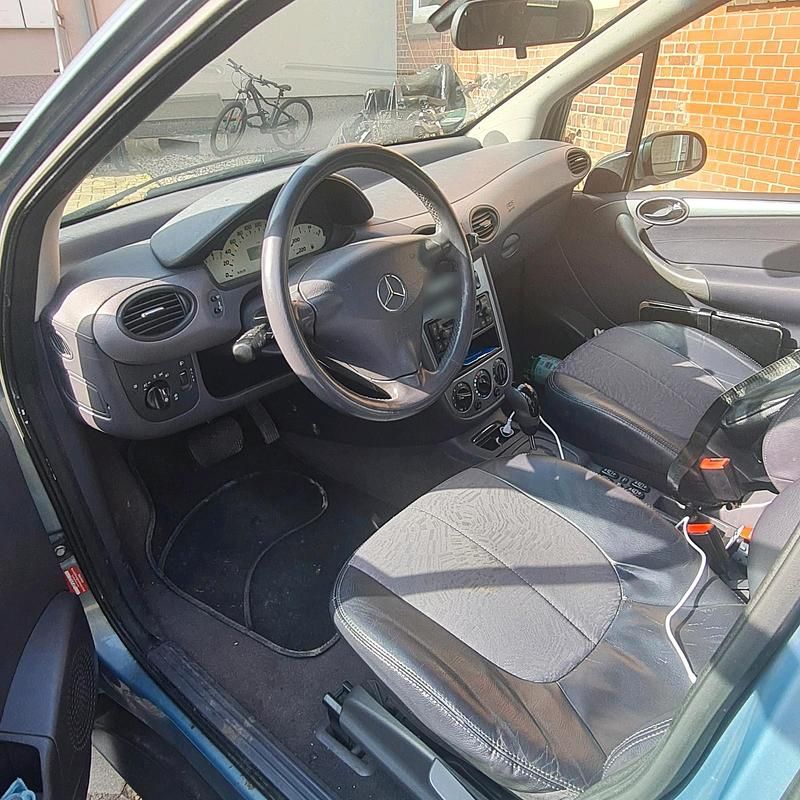 Gebraucht Mercedes A170 85 PS (62 kW) 2004 Grau Kleinwagen