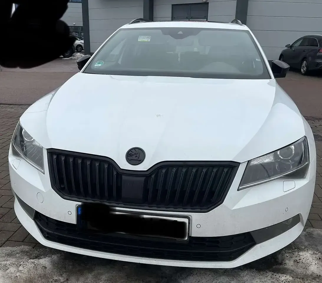 Gebraucht Skoda Superb SportLine 179 PS (131 kW) 2018 Kombi