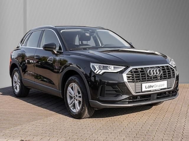 Gebraucht Audi Q3 Ambiente 245 PS (180 kW) 2023 Mythosschwarz metallic SUV