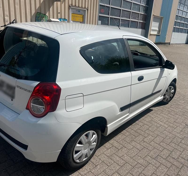 Second-hand Chevrolet Aveo 2010 Alb Hatchback