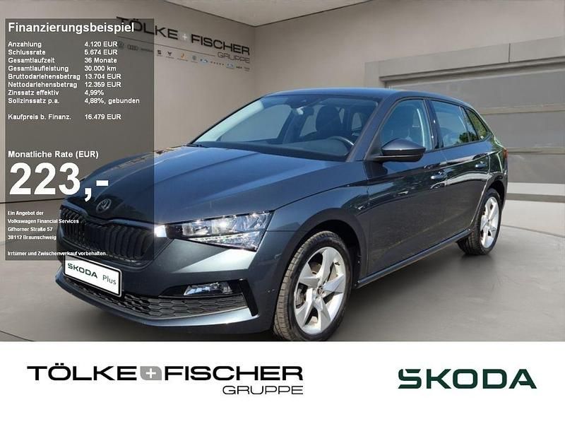 Quarz grau met. Gebraucht 2020 Skoda Scala Style Kleinwagen | 15.989 € (Fairer Preis) - Bild 1/4