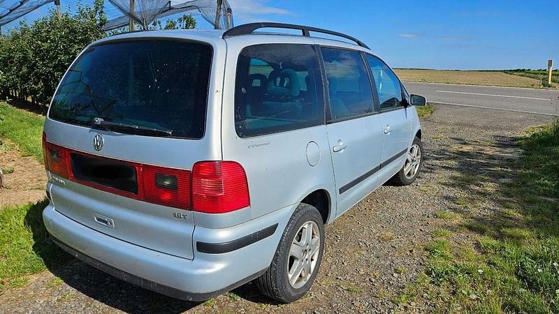 Gebraucht VW Sharan Family 150 PS (110 kW) 2001 Silber Van / Kleinbus