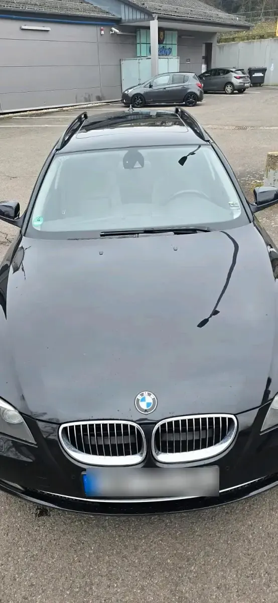 Gebraucht BMW 525 218 PS (160 kW) 2009 Schwarz Kombi