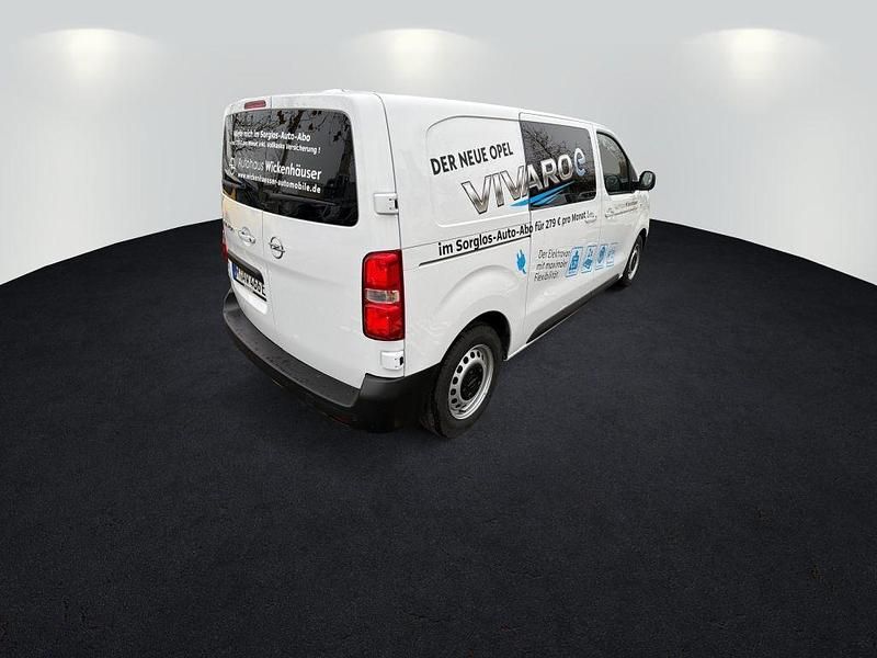 Gebraucht Opel Vivaro-e Combi 100 kW (136 PS) 2023 Casabl/arctic/eisweiss/kaolin Van