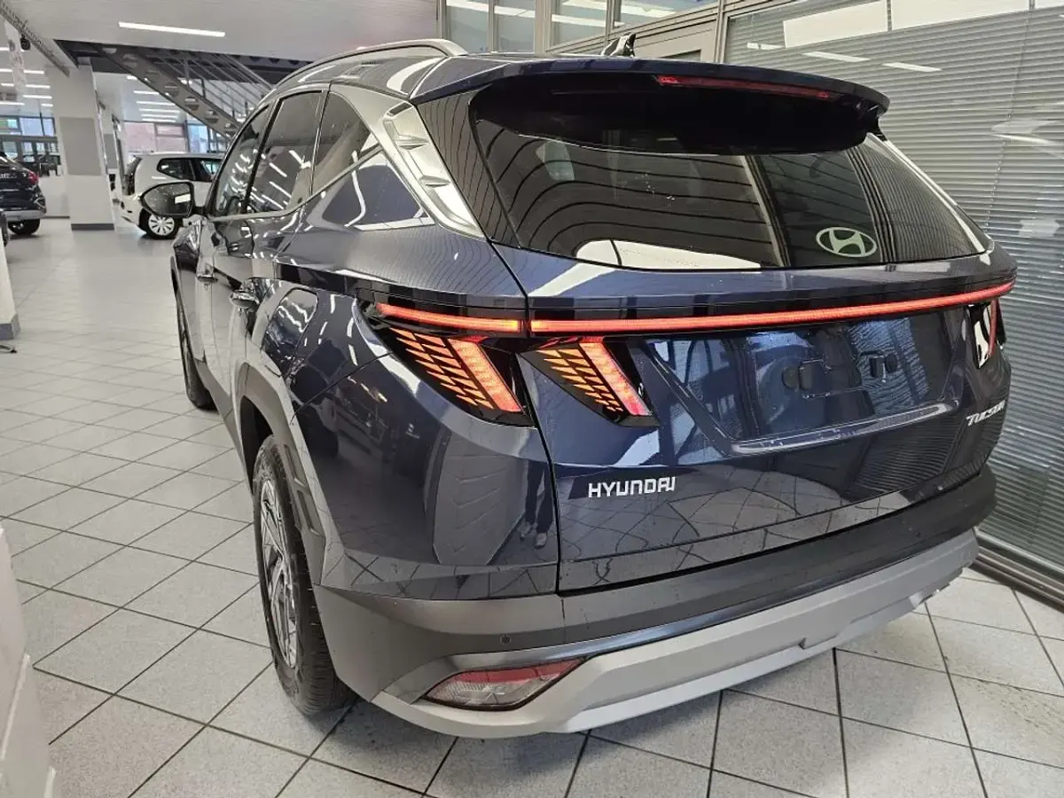Neu Hyundai Tucson 160 PS (117 kW) 2026 Sailingblueperl SUV