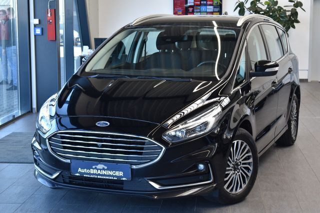 Iridiumschwarz metallic Gebraucht 2020 Ford S-MAX Titanium Van / Kleinbus | 18.750 € (Superpreis) - Bild 1/4