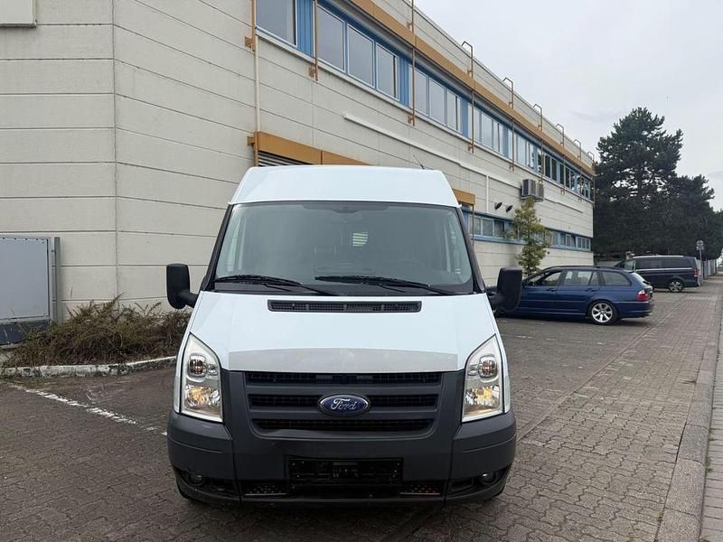 Weiß Gebraucht 2009 Ford Transit Van / Kleinbus | 5.499 € (Fairer Preis) - Bild 1/4