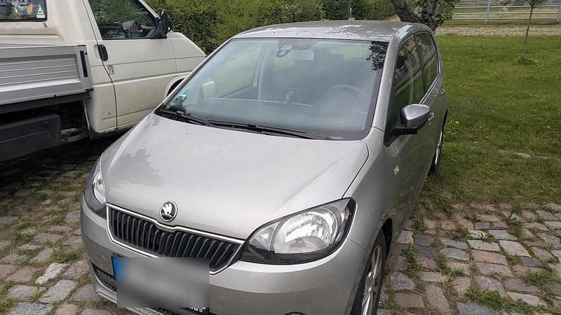 Silber Gebraucht 2015 Skoda Citigo GreenLine Kleinwagen | 6.500 € (Superpreis) - Bild 1/4