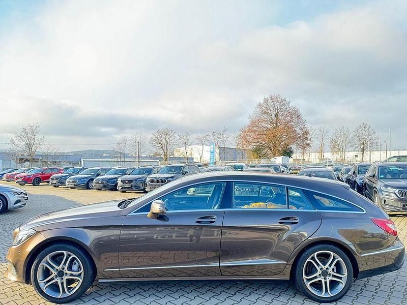 Gebraucht Mercedes CLS350 Shooting Brake 258 PS (189 kW) 2017 Braun Kombi