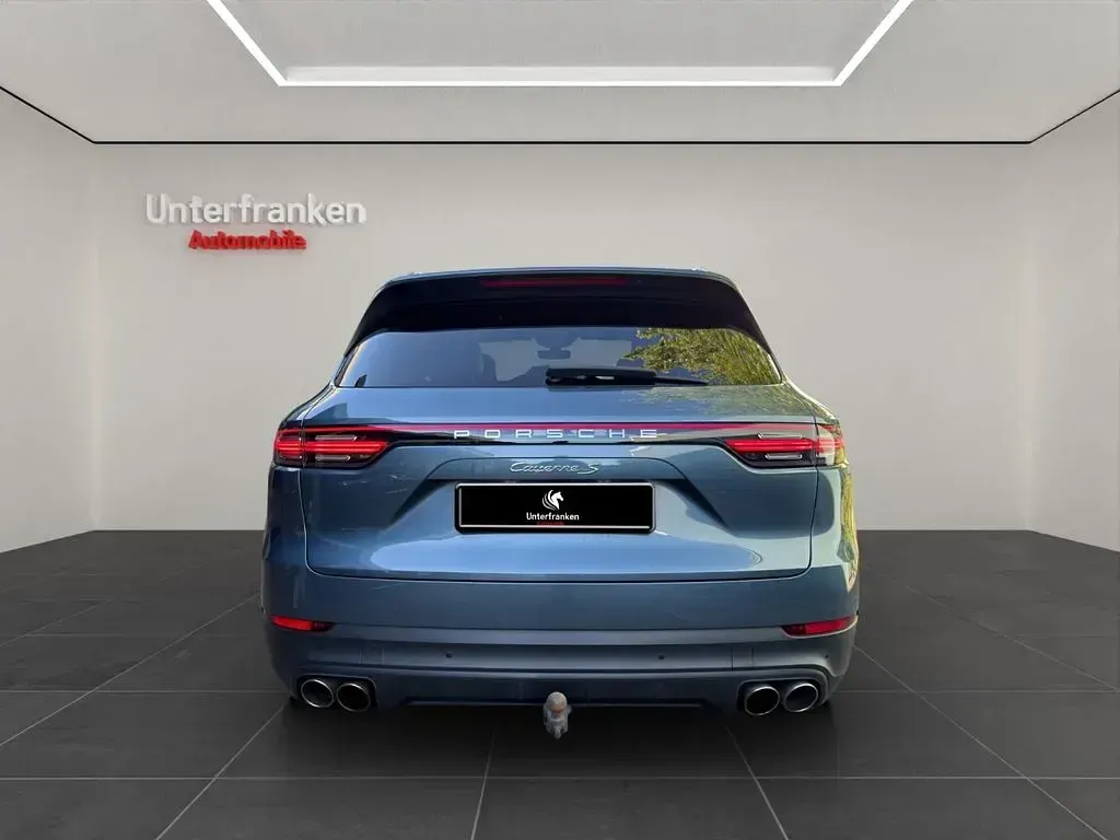 Gebraucht Porsche Cayenne 441 PS (324 kW) 2018 Blau SUV