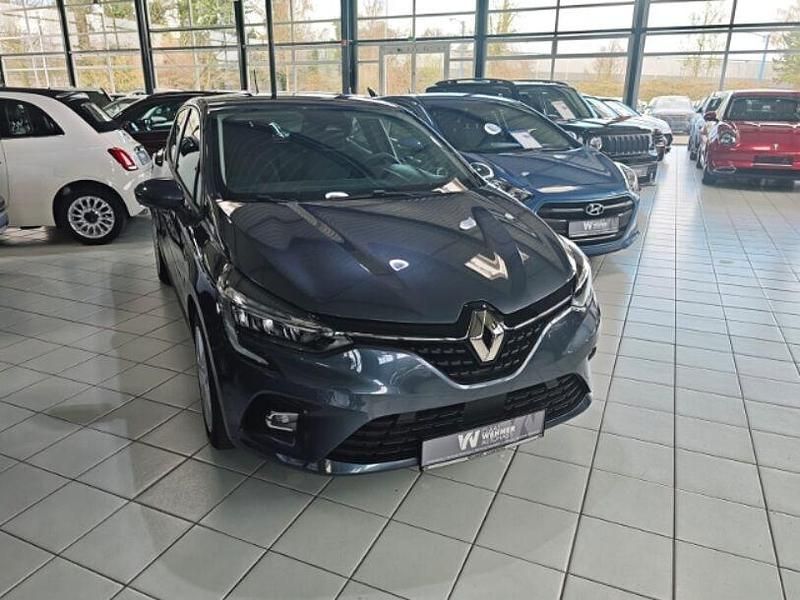 Gebraucht Renault Clio V 67 PS (49 kW) 2022 Grau Limousine