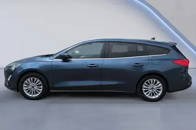 Gebraucht Ford Focus Titanium X 150 PS (110 kW) 2021 Chromablau metallic Kombi