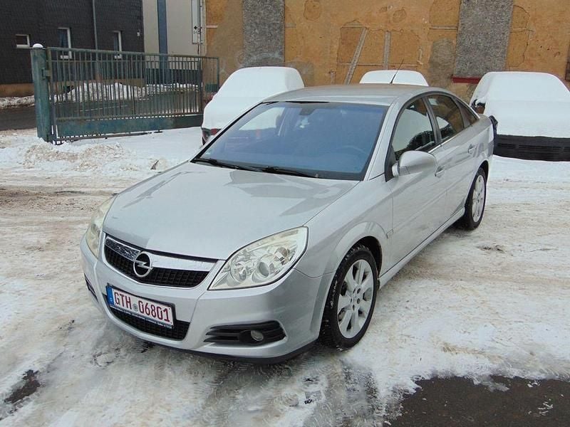 Silber Gebraucht 2006 Opel Vectra Cosmo Limousine | 3.299 € (Fairer Preis) - Bild 1/4