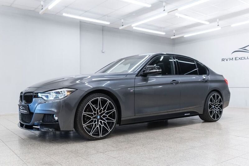 Grau Gebraucht 2018 BMW 340 M Performance Limousine | 32.700 € (Fairer Preis) - Bild 1/4