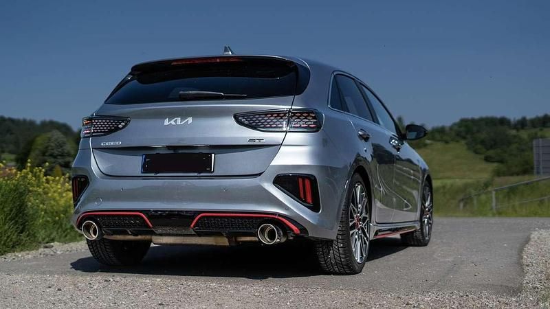 Gebraucht Kia Ceed GT GT 204 PS (150 kW) 2024 Grau Kleinwagen