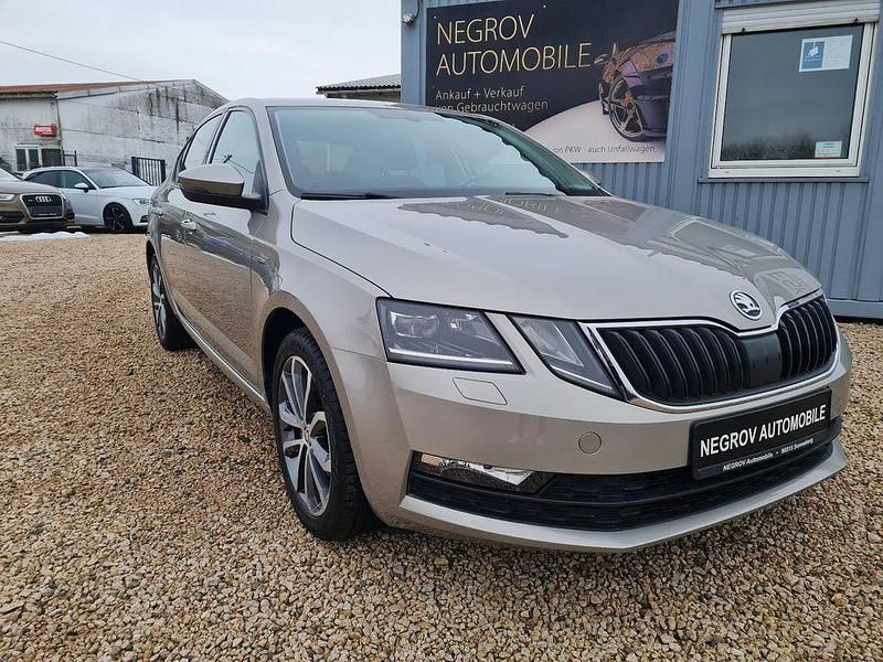 Gebraucht Skoda Octavia Drive 116 PS (85 kW) 2017 Beige Limousine