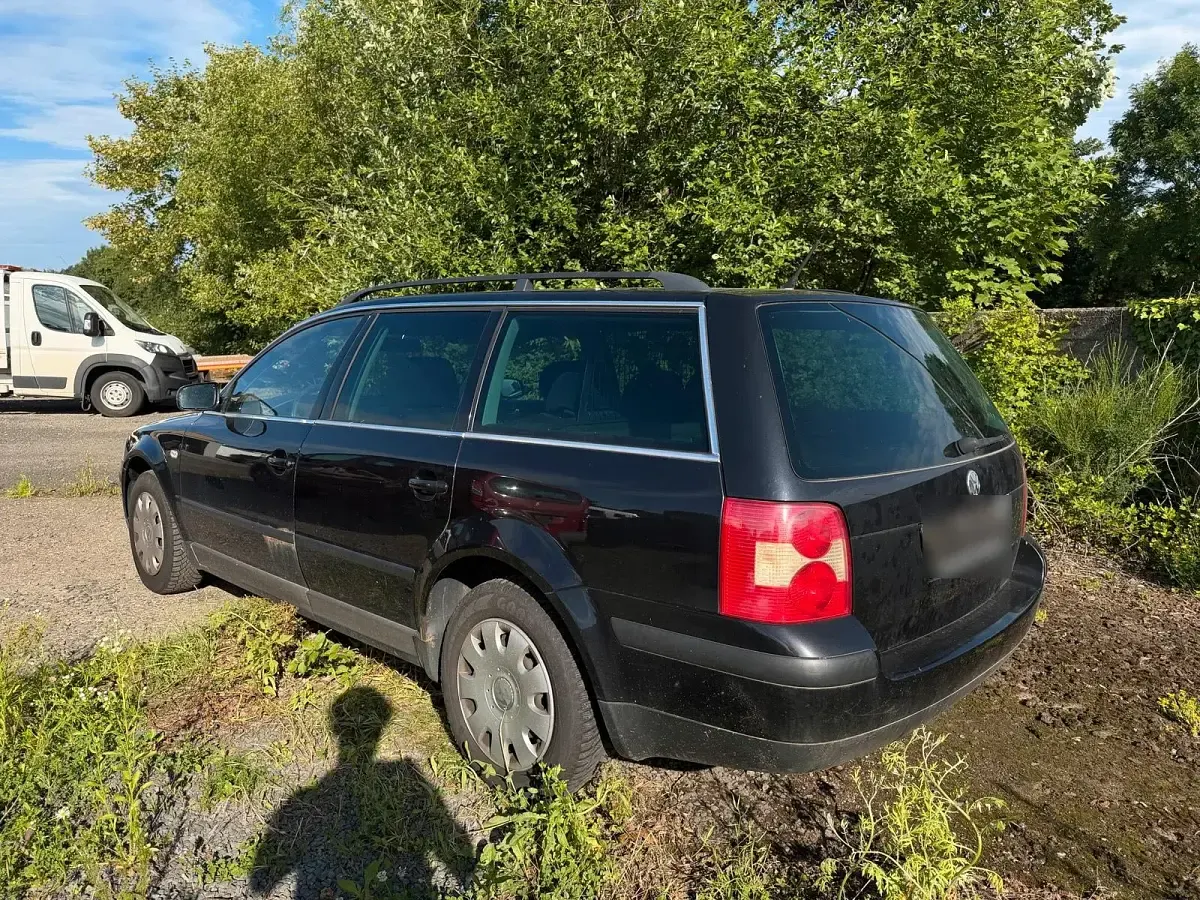 Gebraucht VW Passat 102 PS (75 kW) 2003 Blau Kombi