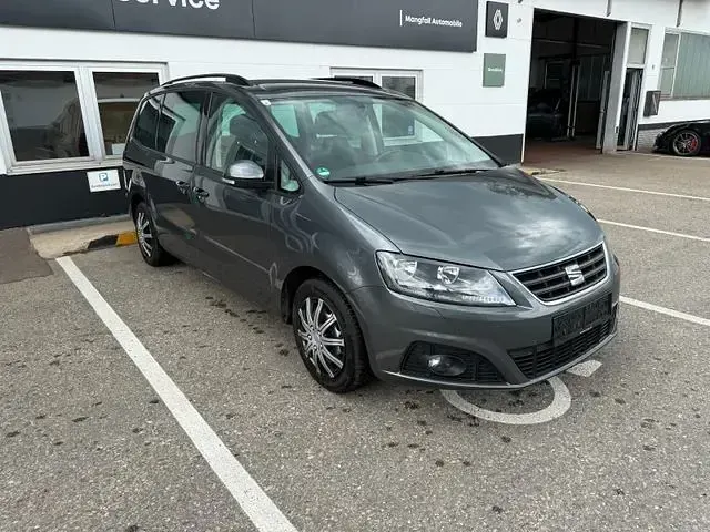 Gebraucht Seat Alhambra Style 150 PS (110 kW) 2016 Grau Van / Kleinbus