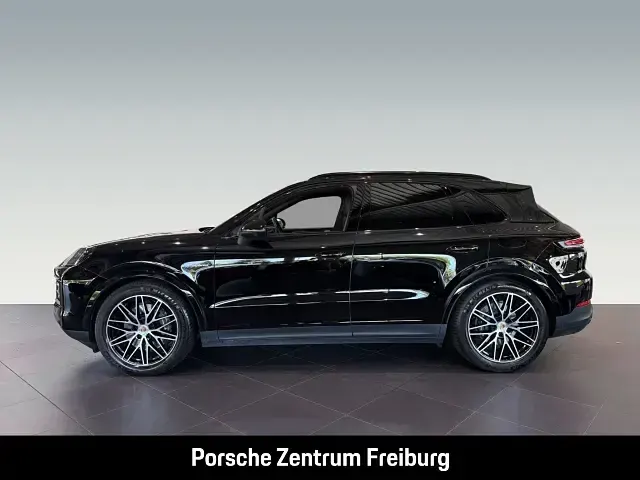 Gebraucht Porsche Cayenne 470 PS (345 kW) 2024 Schwarz SUV