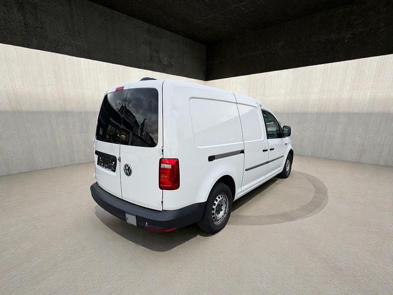 Gebraucht VW Caddy Maxi 102 PS (75 kW) 2017 Weiß Van / Kleinbus