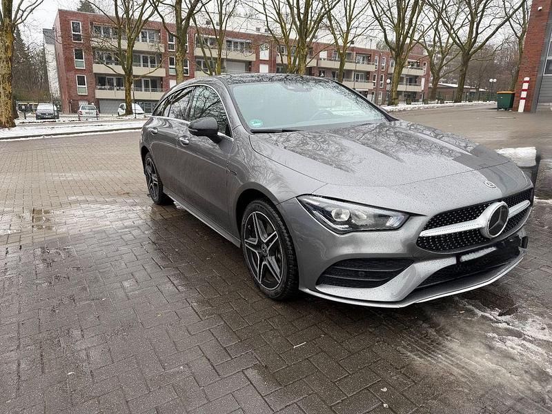 Gebraucht Mercedes CLA250e Shooting Brake AMG 218 PS (160 kW) 2020 Grau Kombi