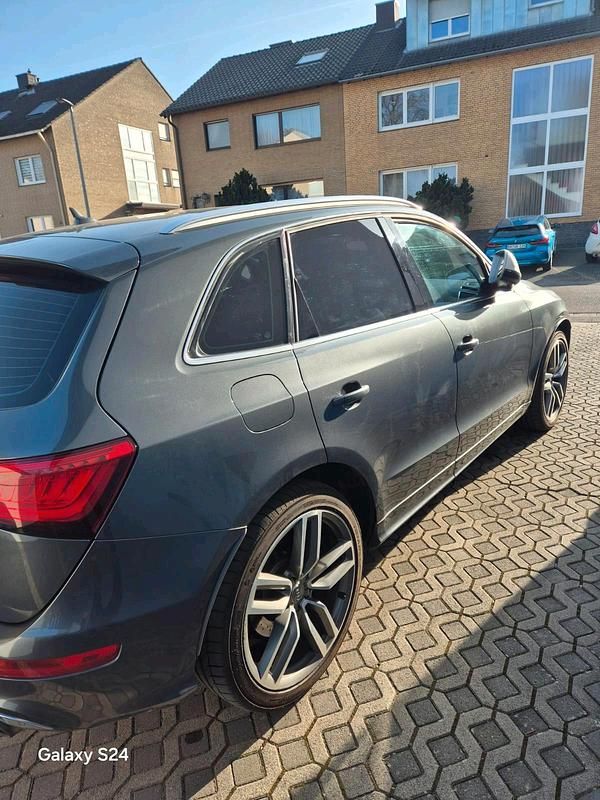 Gebraucht Audi SQ5 Ambiente 313 PS (230 kW) 2014 Grau SUV