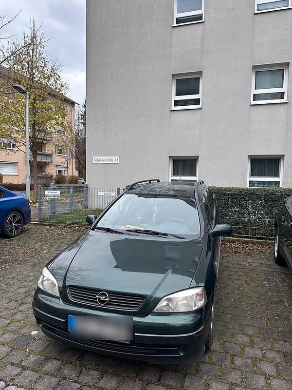 Grün Gebraucht 1998 Opel Astra Kombi | 1.000 € (Fairer Preis) - Bild 1/4