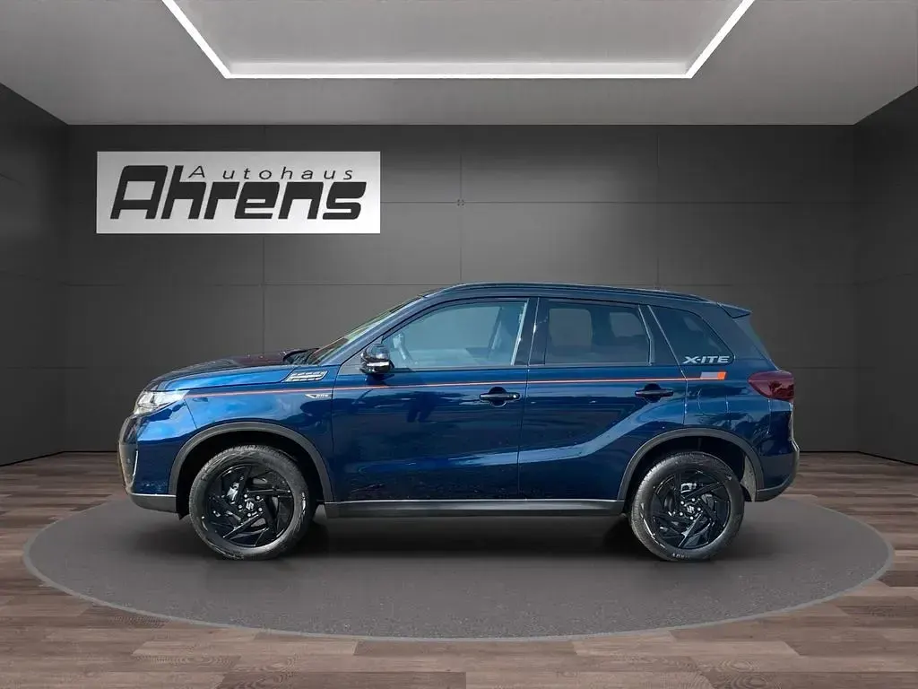 Neu Suzuki Vitara Comfort+ 109 PS (80 kW) 2026 Blau SUV