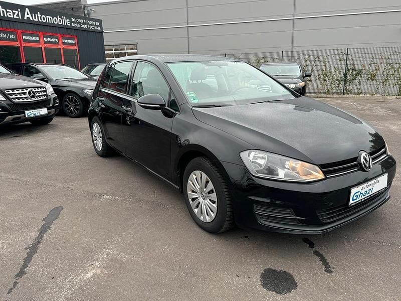 Gebraucht VW Golf VII 86 PS (63 kW) 2013 Schwarz Kleinwagen