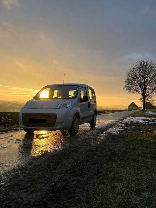 Gebraucht Fiat Qubo Active 73 PS (53 kW) 2010 Grau Van / Kleinbus