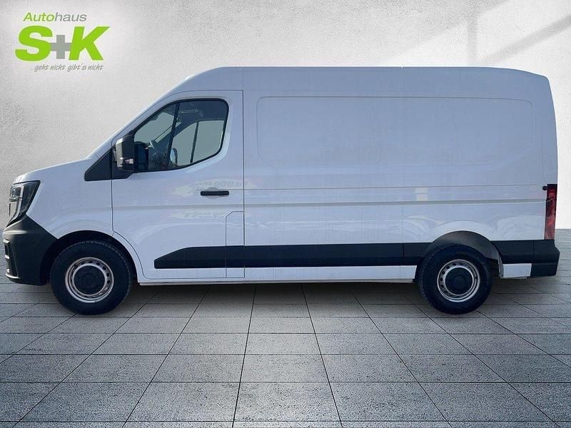 Second-hand Renault Master 105 CP (77 kW) 2025 Alb Monovolum